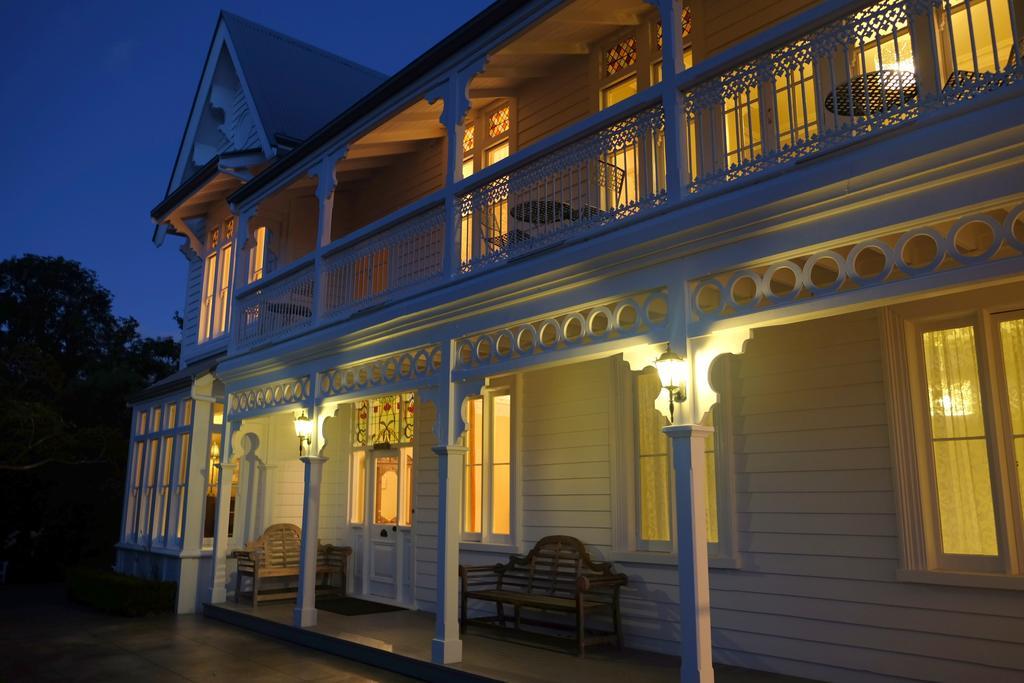 אקורואה Oinako Bed & Breakfast מראה חיצוני תמונה