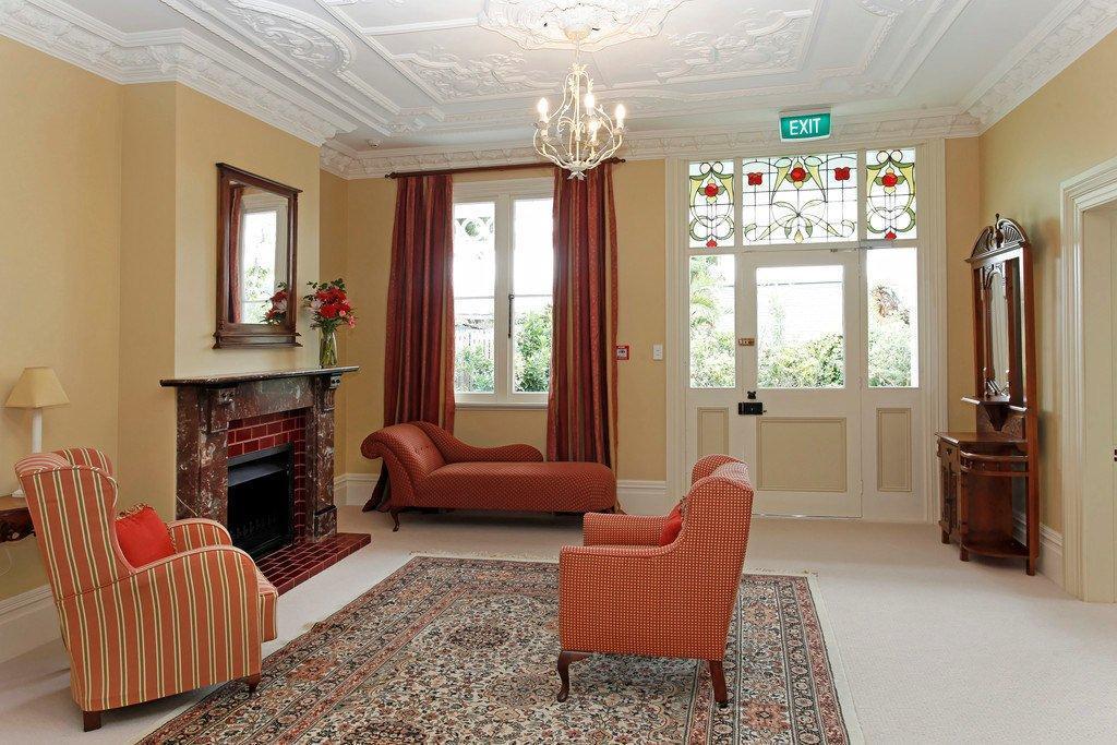 אקורואה Oinako Bed & Breakfast מראה חיצוני תמונה