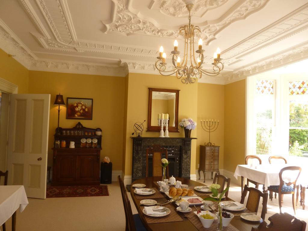 אקורואה Oinako Bed & Breakfast מראה חיצוני תמונה